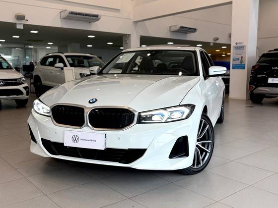 BMW 320i 2.0 16V TURBO FLEX M SPORT AUTOMÁTICO BMW 320i 2.0 16V TURBO FLEX M SPORT AUTOMÁTICO